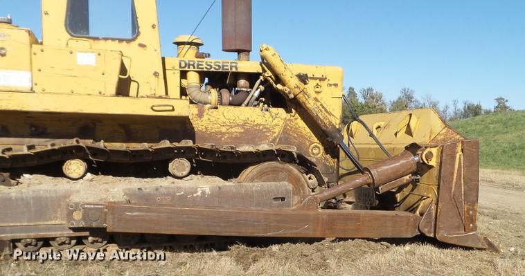 image for item DX9567 1987 Dresser TD25G dozer