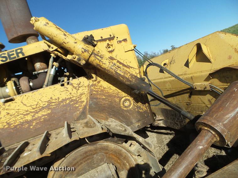 image for item DX9567 1987 Dresser TD25G dozer