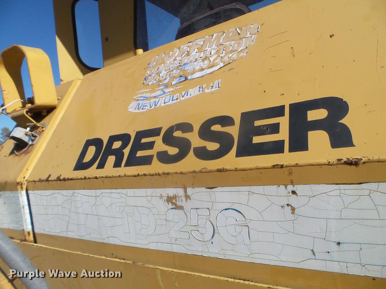 image for item DX9567 1987 Dresser TD25G dozer