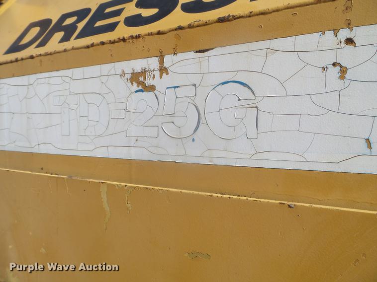 image for item DX9567 1987 Dresser TD25G dozer