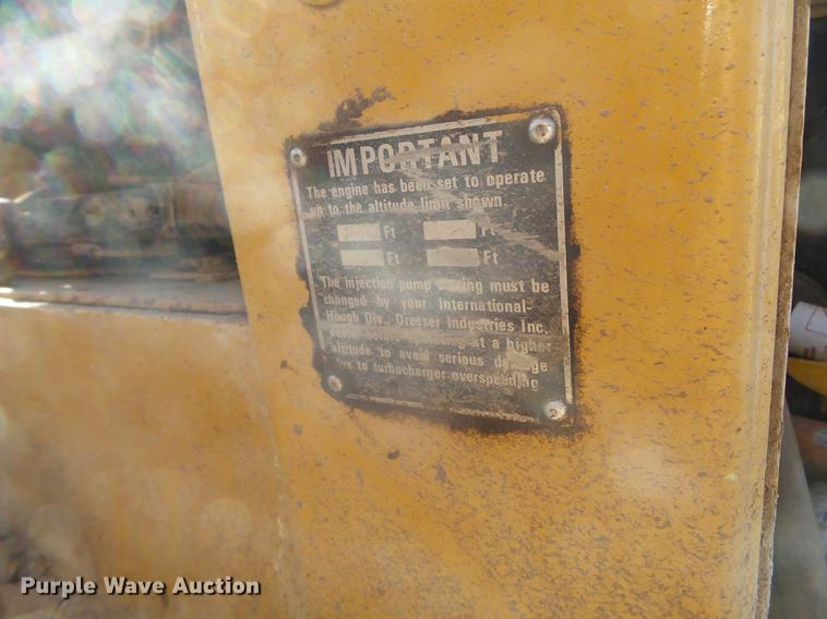 image for item DX9567 1987 Dresser TD25G dozer