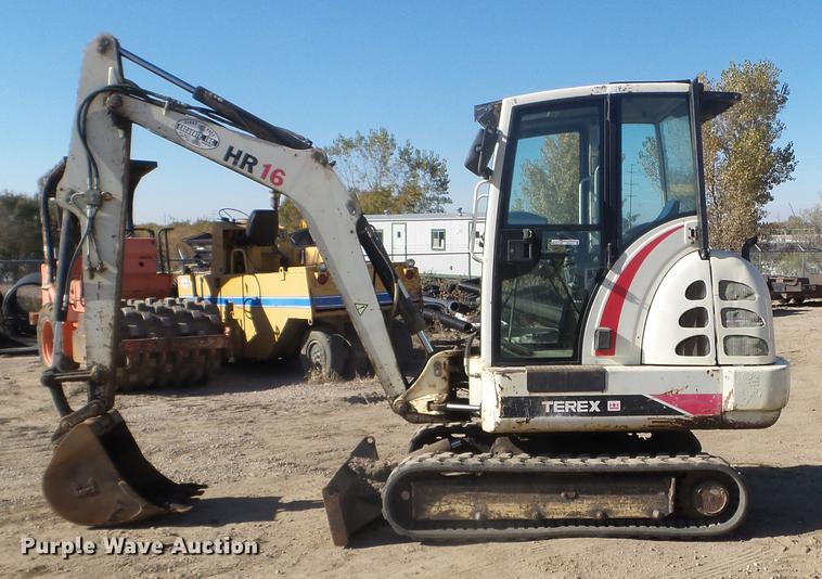 image for item DX9571 2005 Terex HR16 mini excavator
