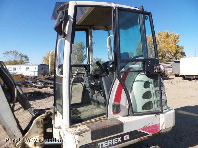 image for item DX9571 2005 Terex HR16 mini excavator