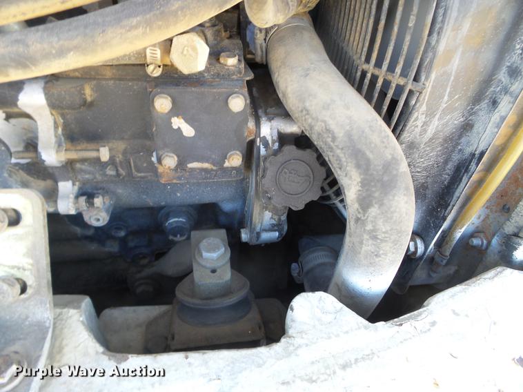 image for item DX9571 2005 Terex HR16 mini excavator