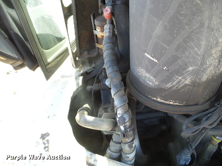 image for item DX9571 2005 Terex HR16 mini excavator