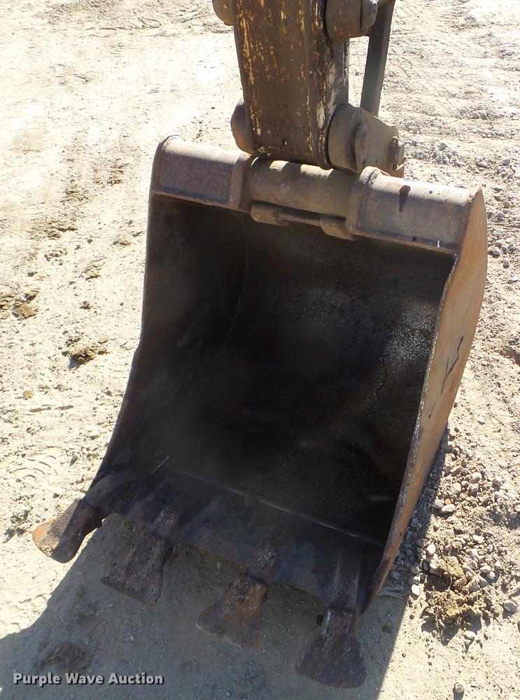 image for item DX9571 2005 Terex HR16 mini excavator