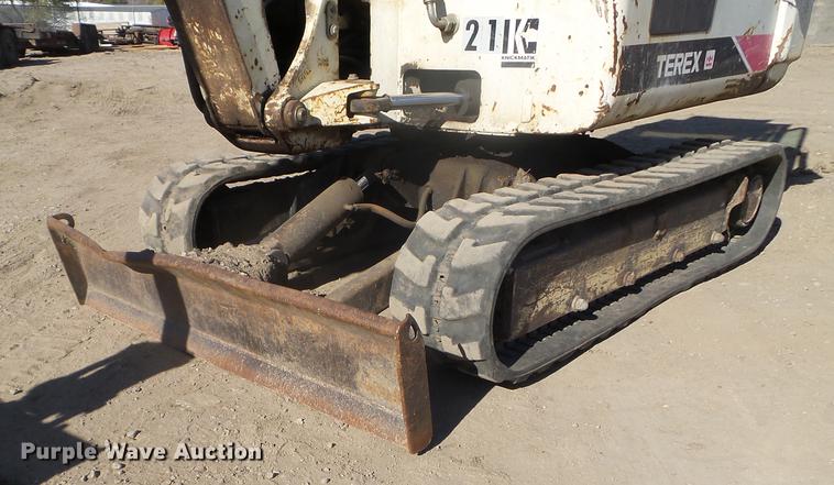 image for item DX9571 2005 Terex HR16 mini excavator