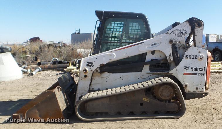 image for item DX9572 2015 Bobcat T770 skid steer