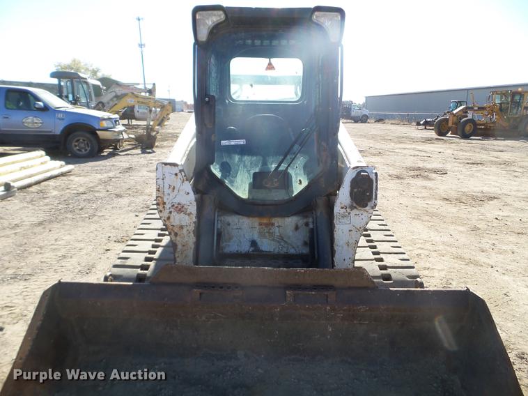 image for item DX9572 2015 Bobcat T770 skid steer