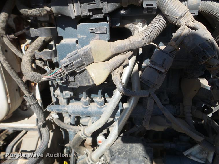 image for item DX9572 2015 Bobcat T770 skid steer