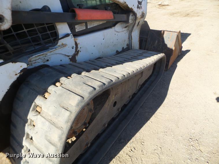 image for item DX9572 2015 Bobcat T770 skid steer