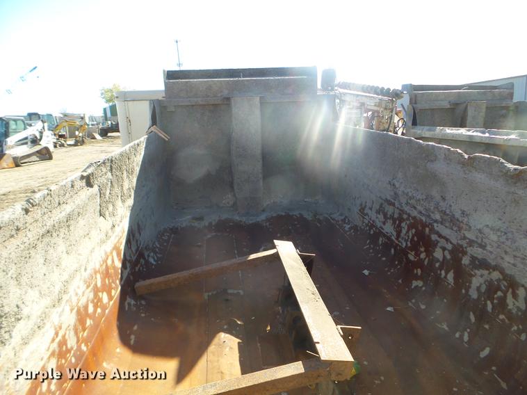 image for item DX9573 Henderson XDX16X44 dump bed