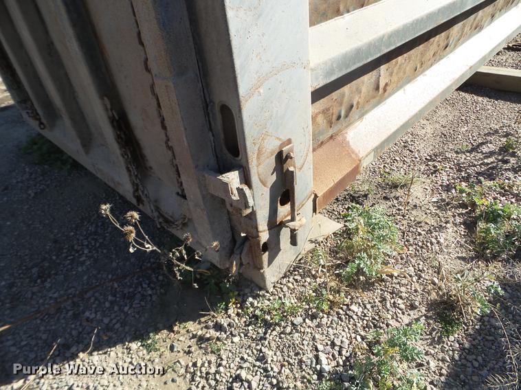 image for item DX9573 Henderson XDX16X44 dump bed