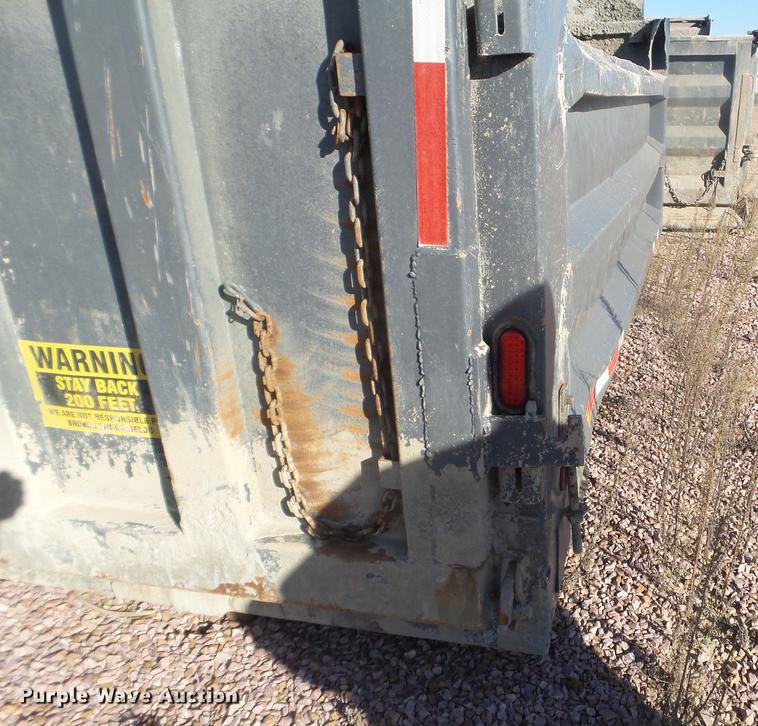 image for item DX9576 Henderson XDX16X44 dump bed