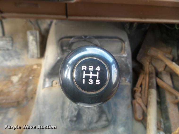 image for item DX9577 1992 Chevrolet Kodiak dump truck