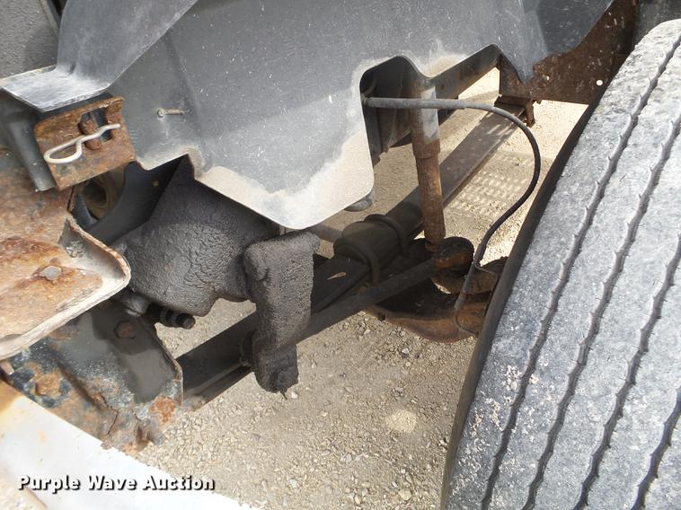 image for item DX9577 1992 Chevrolet Kodiak dump truck