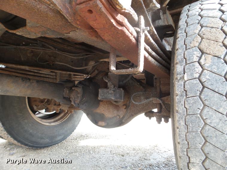 image for item DX9577 1992 Chevrolet Kodiak dump truck