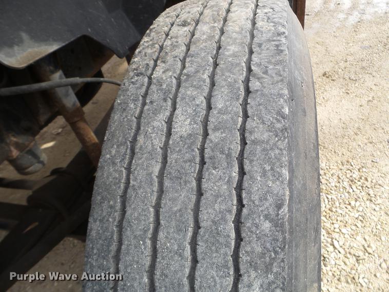 image for item DX9577 1992 Chevrolet Kodiak dump truck