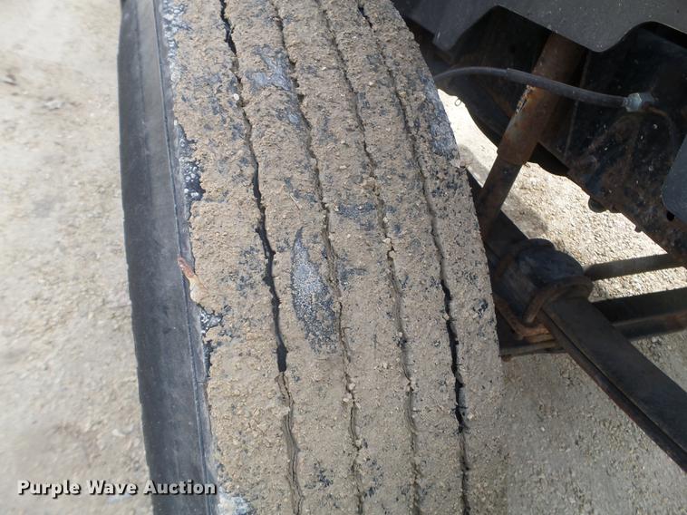 image for item DX9577 1992 Chevrolet Kodiak dump truck