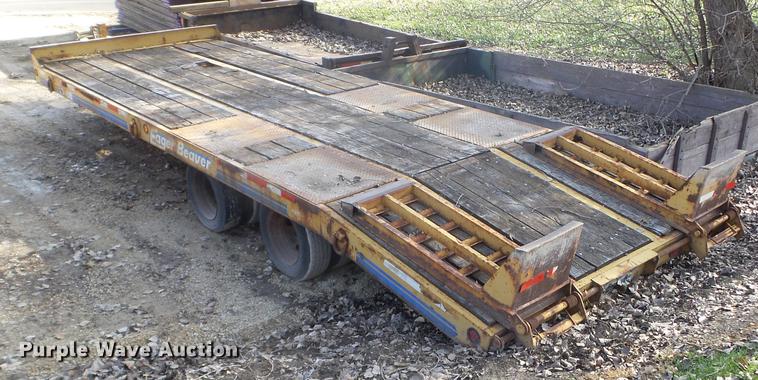 image for item DX9578 1995 Eager Beaver 10HDB equipment trailer