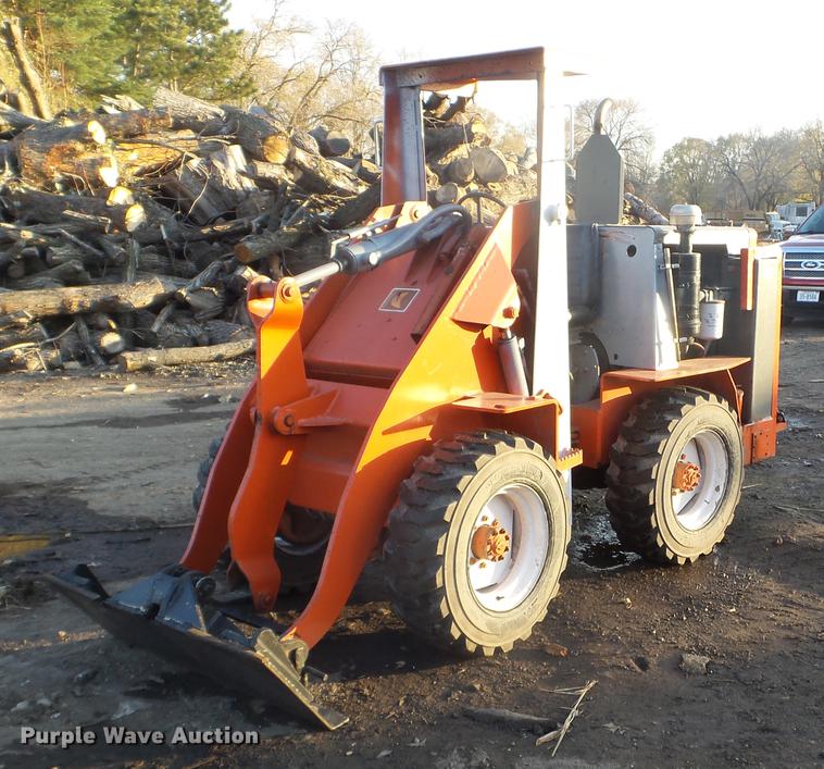 image for item DX9677 Ditch Witch 400LD wheel loader
