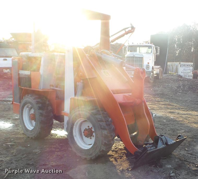 image for item DX9677 Ditch Witch 400LD wheel loader