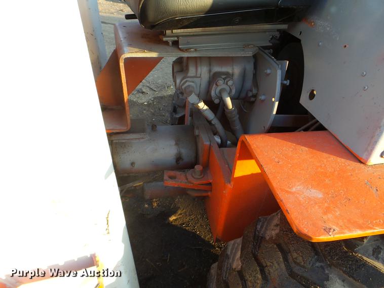 image for item DX9677 Ditch Witch 400LD wheel loader