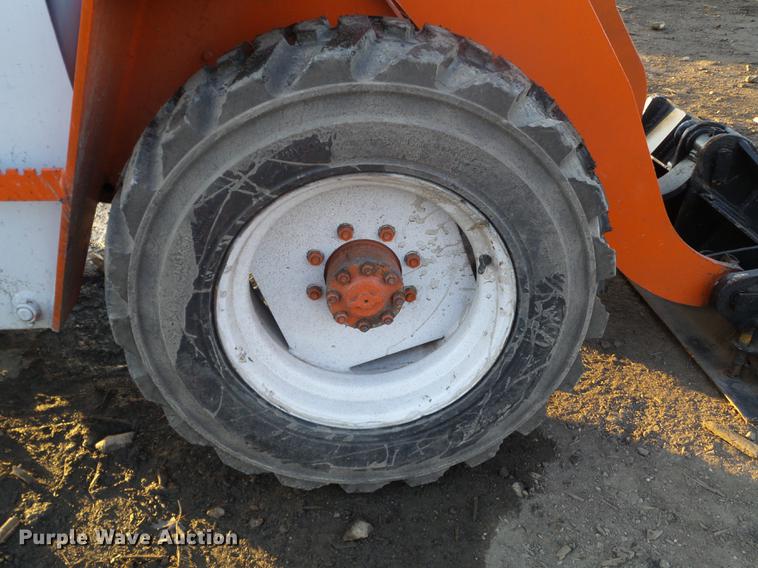 image for item DX9677 Ditch Witch 400LD wheel loader