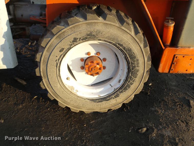 image for item DX9677 Ditch Witch 400LD wheel loader