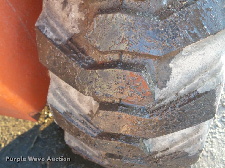 image for item DX9677 Ditch Witch 400LD wheel loader