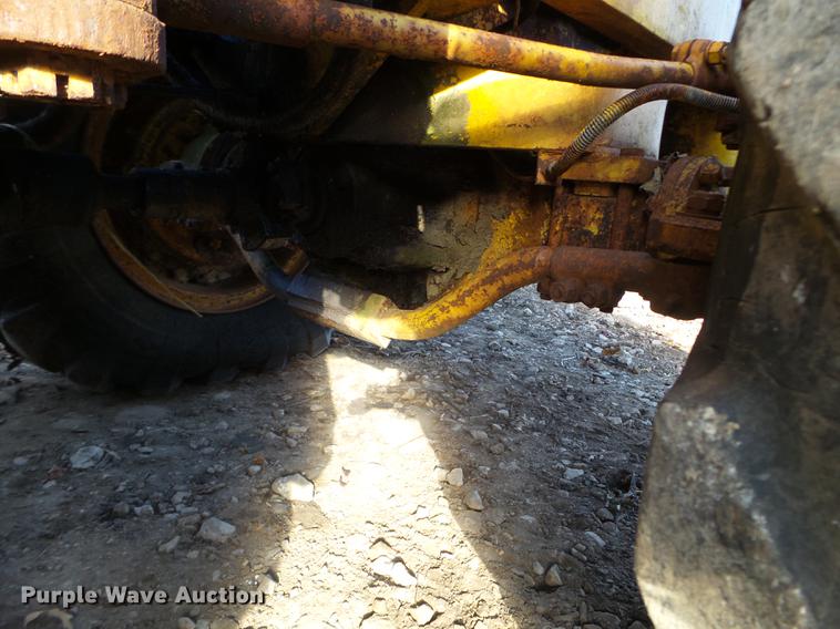 image for item DX9686 Michigan / Clark 75A wheel loader