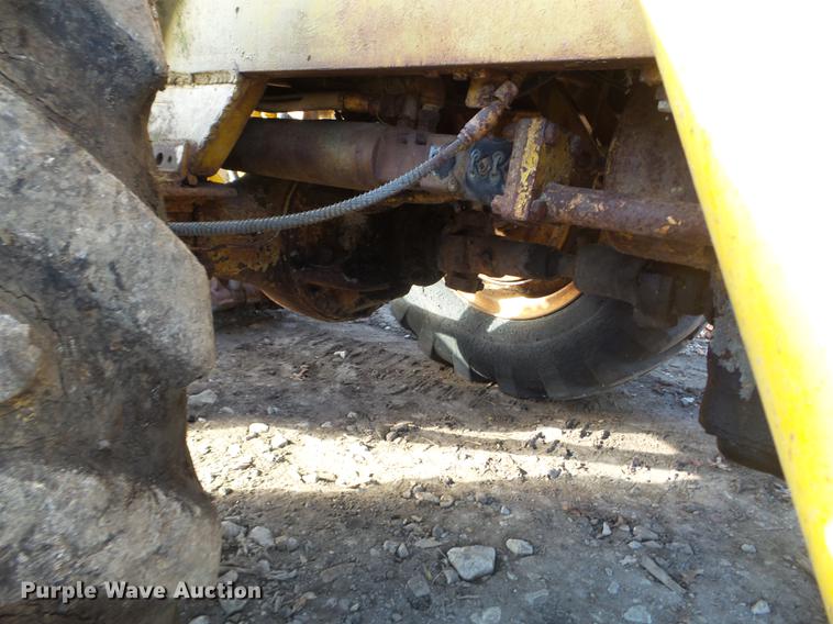 image for item DX9686 Michigan / Clark 75A wheel loader