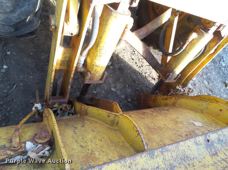 image for item DX9686 Michigan / Clark 75A wheel loader