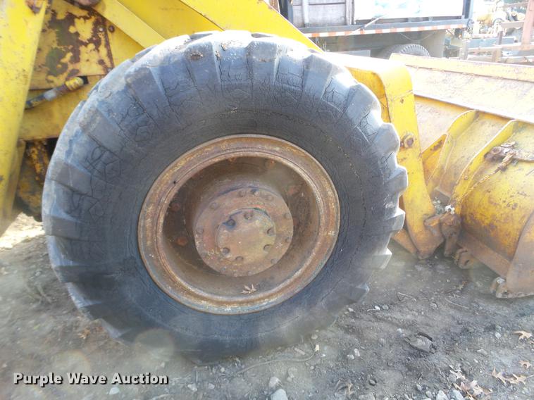image for item DX9686 Michigan / Clark 75A wheel loader