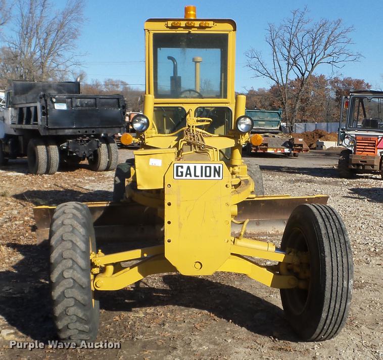 Galion 503L rigid frame motor grader in Rochester, MN Item DX9688 sold Purple Wave