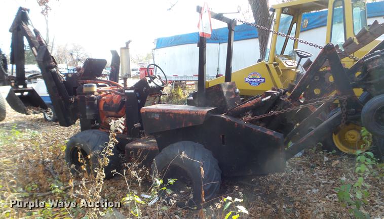 image for item DX9696 Ditch Witch R65 trencher