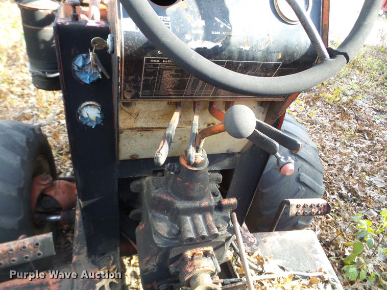 image for item DX9696 Ditch Witch R65 trencher