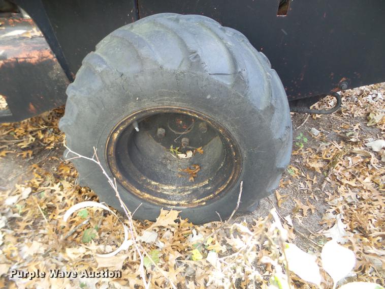 image for item DX9696 Ditch Witch R65 trencher