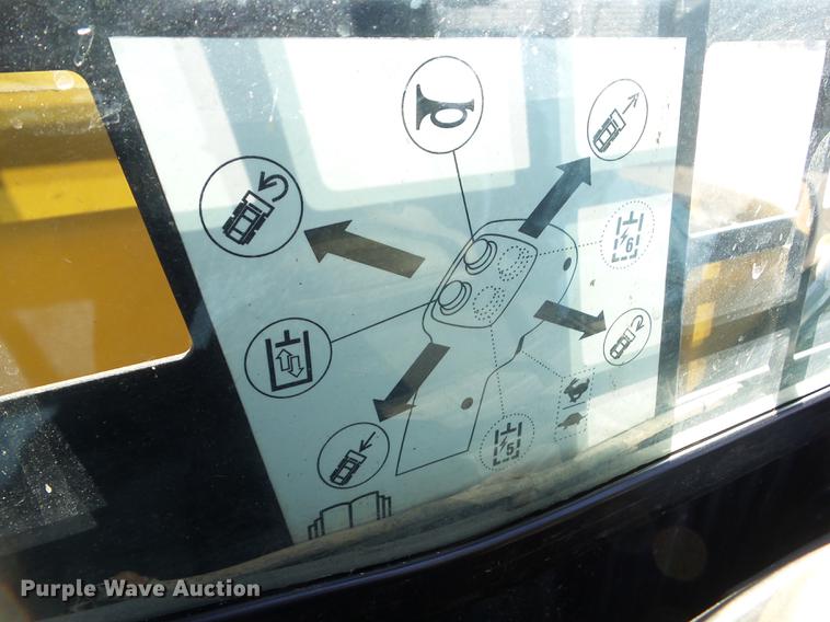 image for item DZ9460 2008 Caterpillar 216B2 skid steer