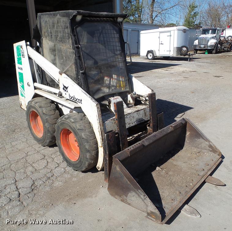 image for item DZ9461 1988 Bobcat 642B skid steer
