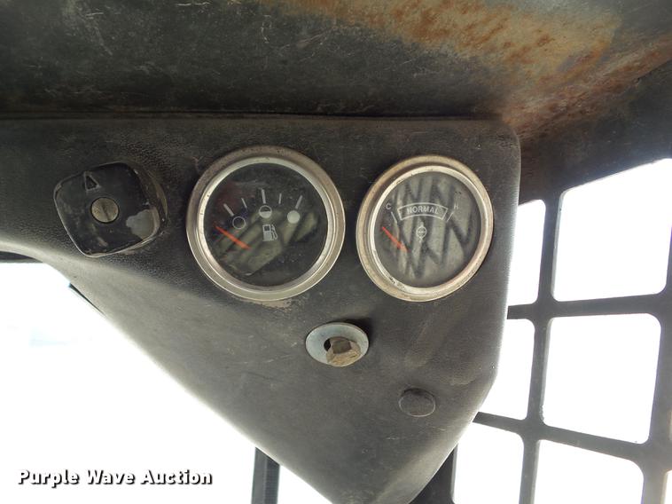 image for item DZ9461 1988 Bobcat 642B skid steer