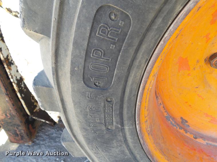 image for item DZ9461 1988 Bobcat 642B skid steer