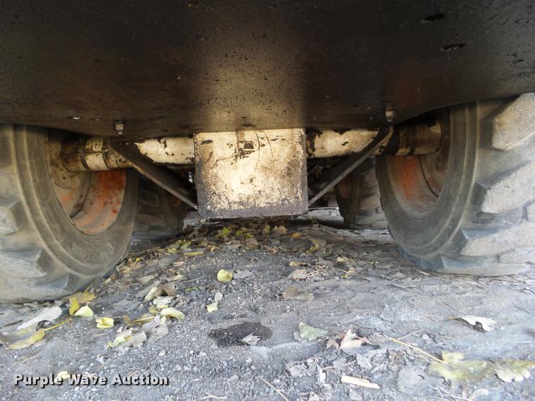 image for item DZ9461 1988 Bobcat 642B skid steer