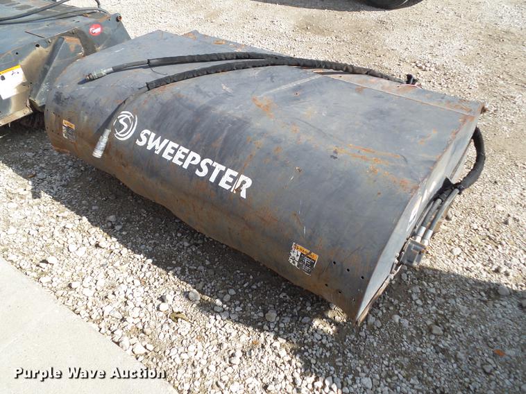 image for item DZ9470 2006 Sweepster 20072M-0022 skid steer sweeper