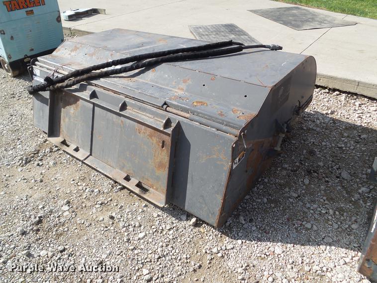 image for item DZ9470 2006 Sweepster 20072M-0022 skid steer sweeper