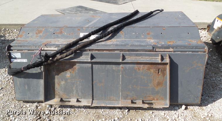 image for item DZ9470 2006 Sweepster 20072M-0022 skid steer sweeper