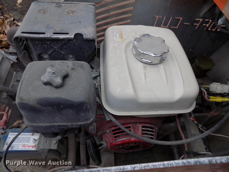 image for item DZ9591 Soff Cut G2000 concrete saw