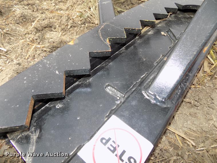 image for item DZ9592 Easy Man Shear skid steer tree shear