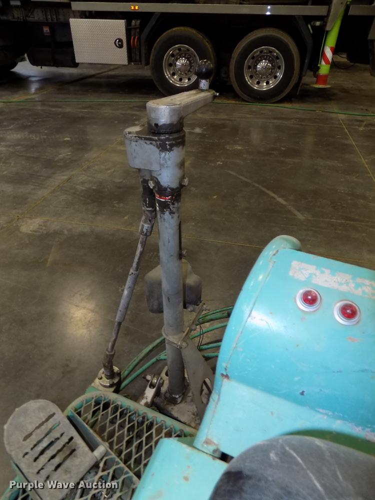 image for item DZ9604 MQ Whiteman HTN31VTCSL power trowel