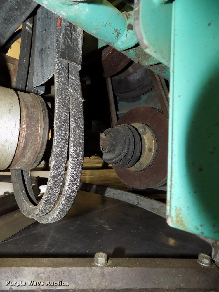 image for item DZ9604 MQ Whiteman HTN31VTCSL power trowel